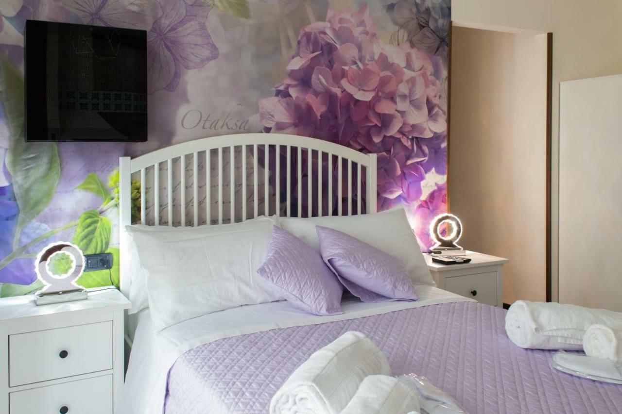 Hotel Bed Boutique Napoli Colors Pokoj fotografie